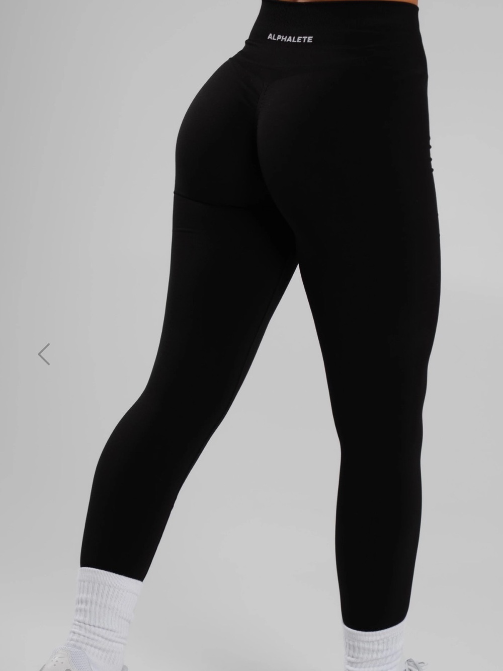 Alphalete High-Waist Amplify Leggings in Black